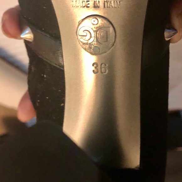 Dolce & Gabbana Vero Cuoio Suede boots, NWT Size 6 - Picture 9 of 14